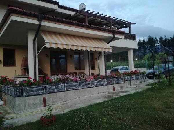Guest House Panorama 3D Varshets  Exterior photo
